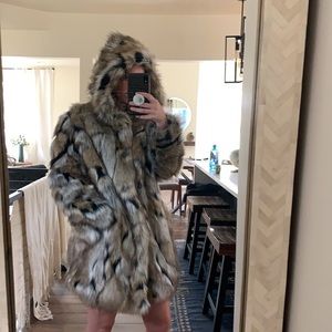 Wolverine Spirit hoods faux fur hooded coat